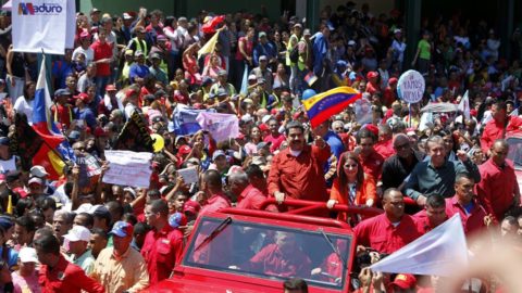 Coordinaciones sectoriales del Movimiento Somos Venezuela acompañaron  inscripción del candidato de Patria, Nicolás Maduro